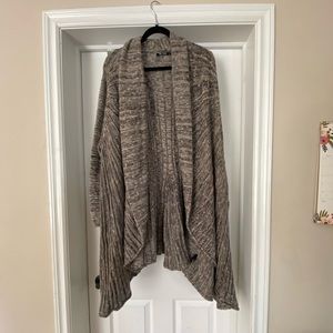 Beautiful Nic + Zoe Sweater